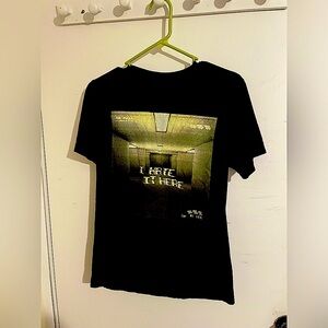 Hot topic small t-shirt